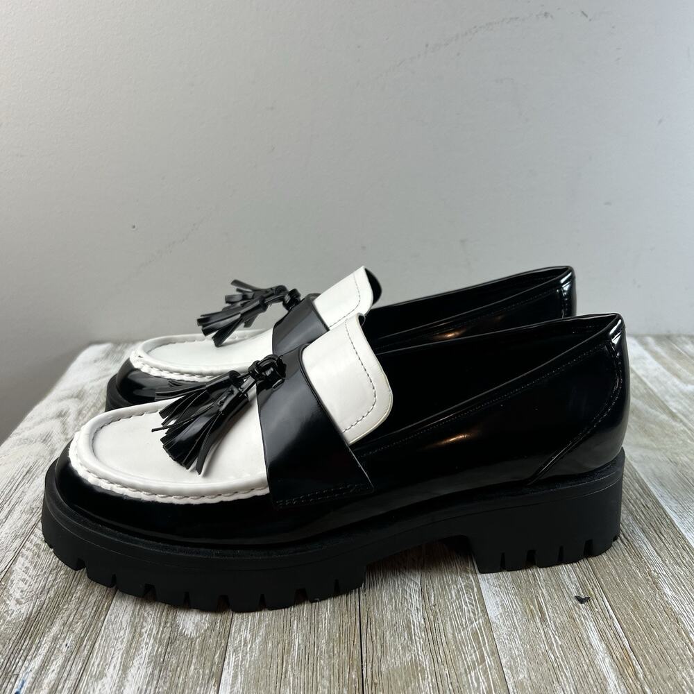 Nine West Shoes Black White Platform Tassel Loafer Size 8 Lug Sole